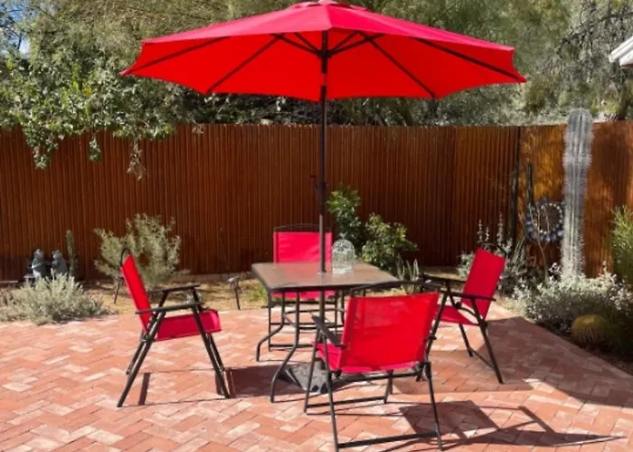 House With Pool & Hot Tub Holiday home Tucson