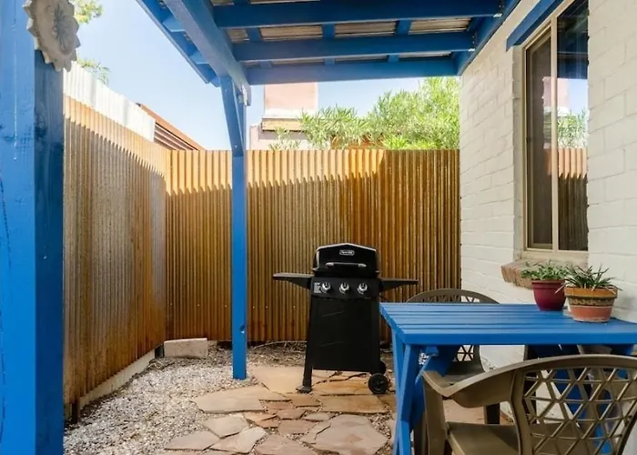 House With Pool & Hot Tub Holiday home Tucson
